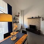 Dimora Al-noor Lägenhet *